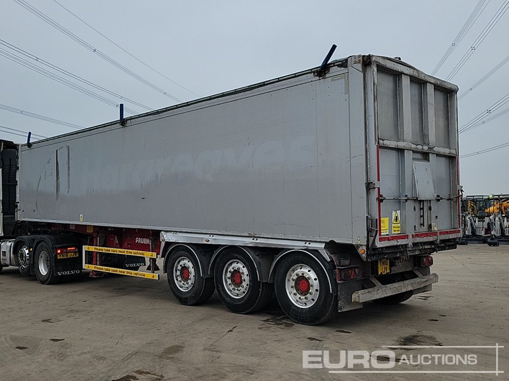 2015 Fruehauf Tri Axle Bulk Tipping Trailer, Easy Sheet - Самосвал полуремарке: снимка 3 2015 Fruehauf Tri Axle Bulk Tipping Trailer, Easy Sheet - Самосвал полуремарке: снимка 3