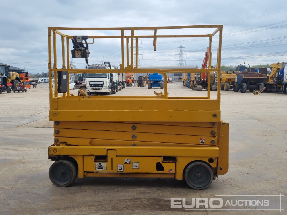 2015 Haulotte Compact 10N - Работна площадка: снимка 2 2015 Haulotte Compact 10N - Работна площадка: снимка 2