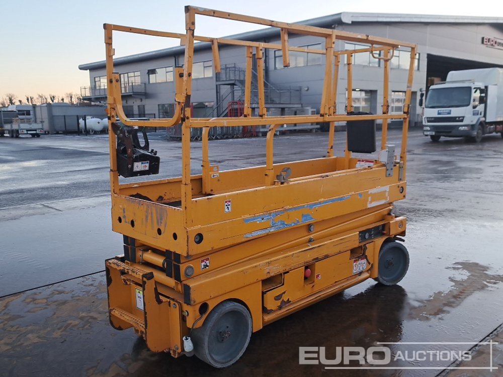 2015 Haulotte Compact 8 - Работна площадка: снимка 5 2015 Haulotte Compact 8 - Работна площадка: снимка 5