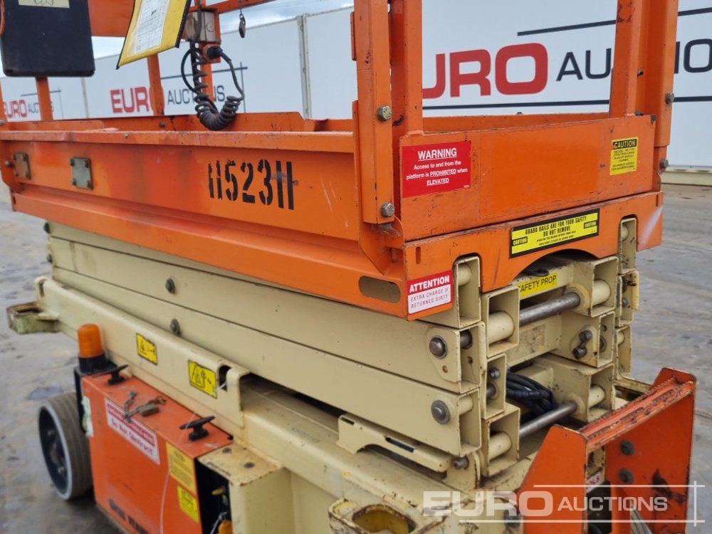Работна площадка 2015 JLG R6: снимка 16