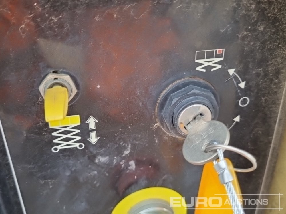 Работна площадка 2015 JLG R6: снимка 34