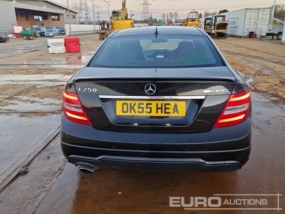 2015 Mercedes C250 AMG - Лек автомобил: снимка 4 2015 Mercedes C250 AMG - Лек автомобил: снимка 4