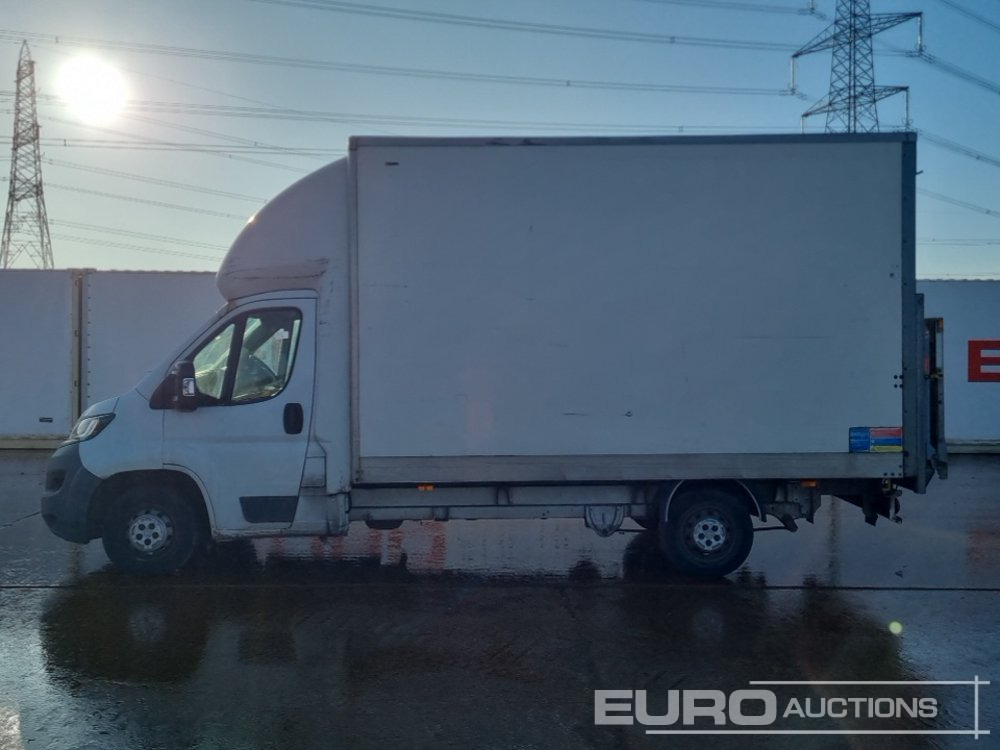 2015 Peugeot Boxer - Лекотоварен автомобил фургон: снимка 2 2015 Peugeot Boxer - Лекотоварен автомобил фургон: снимка 2