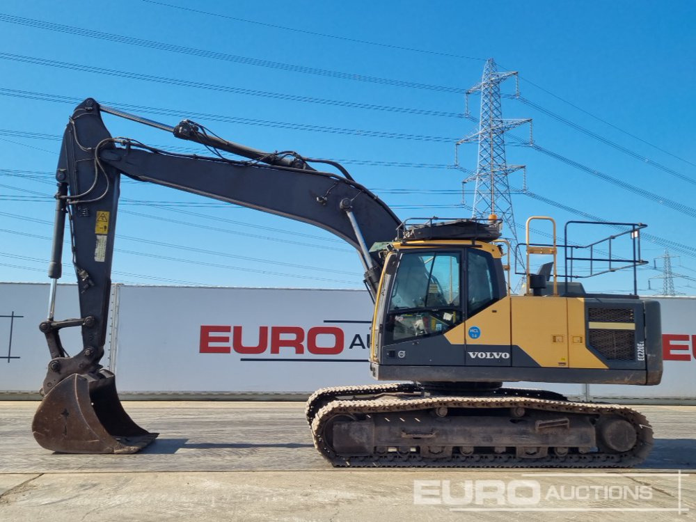 2015 Volvo EC220EL - Верижен багер: снимка 2 2015 Volvo EC220EL - Верижен багер: снимка 2