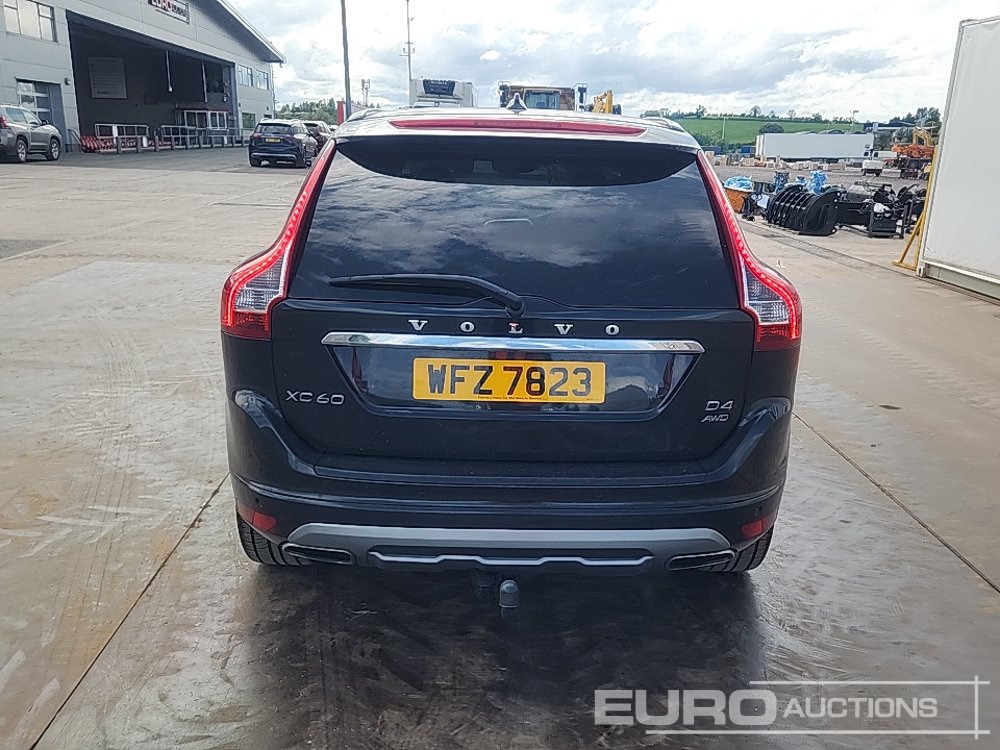 2015 Volvo XC60 - Джип: снимка 4 2015 Volvo XC60 - Джип: снимка 4