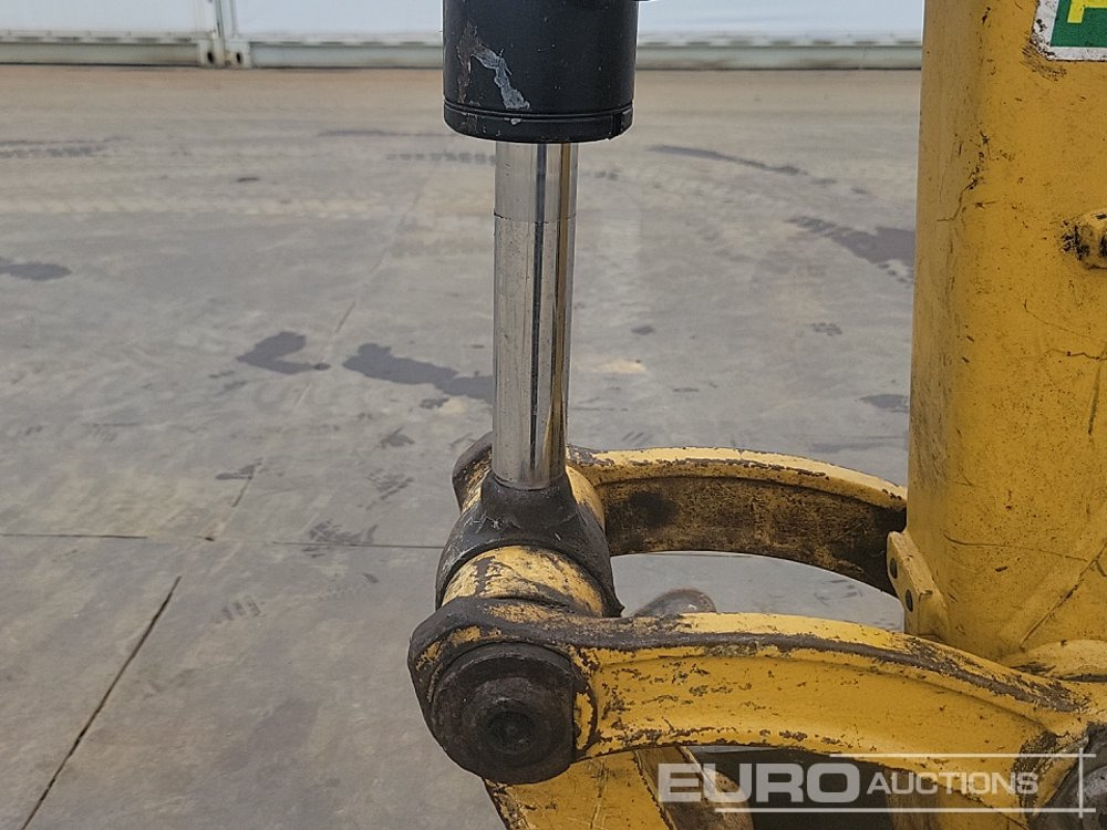 Мини багер 2016 CAT 302.7DCR: снимка 35