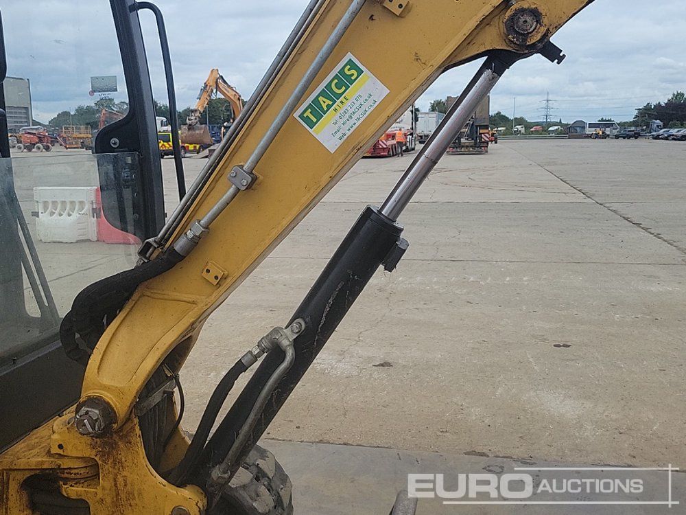 Мини багер 2016 CAT 302.7DCR: снимка 26