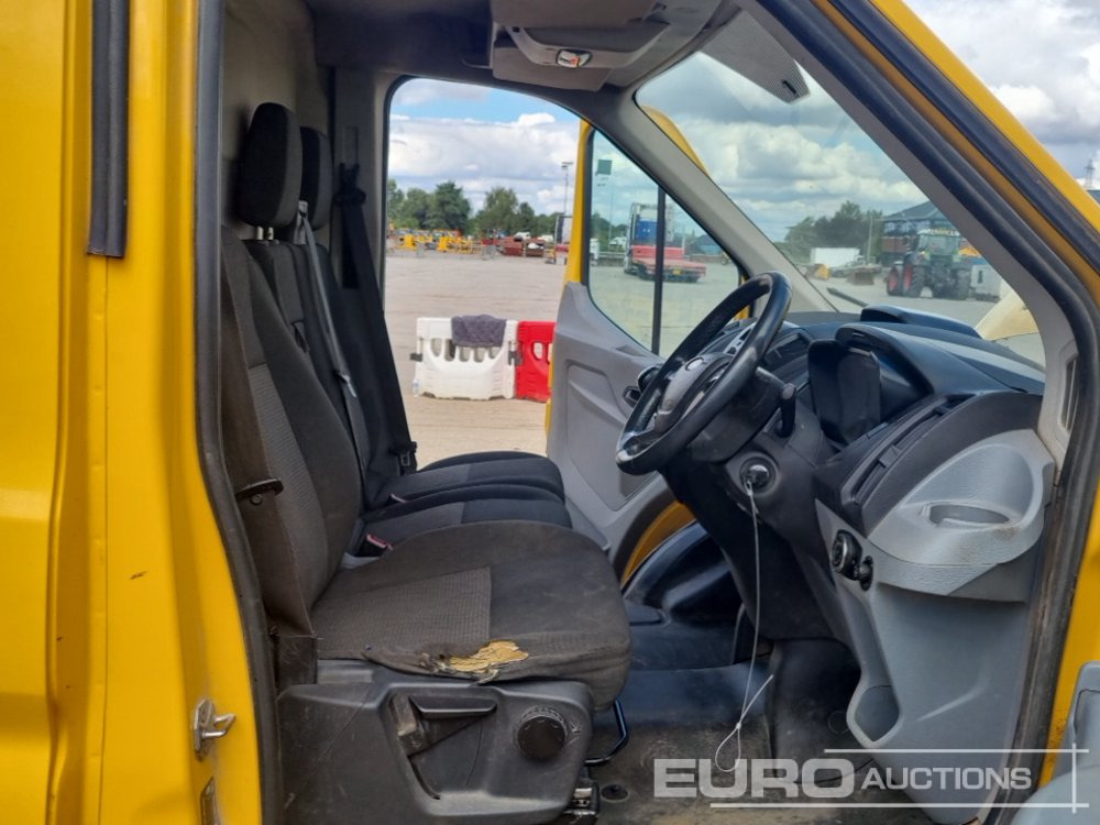 Товарен бус 2016 Ford Transit 350: снимка 24