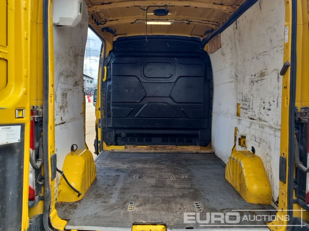 Товарен бус 2016 Ford Transit 350: снимка 20