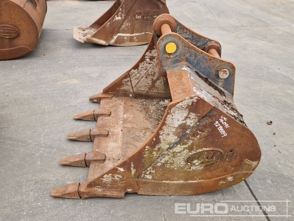 2016 Geith 48" Digging Bucket 65mm Pin to suit 13 Ton Excavator - Кофа: снимка 2 2016 Geith 48" Digging Bucket 65mm Pin to suit 13 Ton Excavator - Кофа: снимка 2