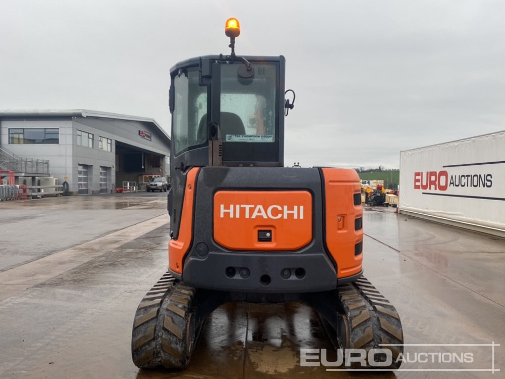 2016 Hitachi ZX55U-5A CLR - Мини багер: снимка 4 2016 Hitachi ZX55U-5A CLR - Мини багер: снимка 4