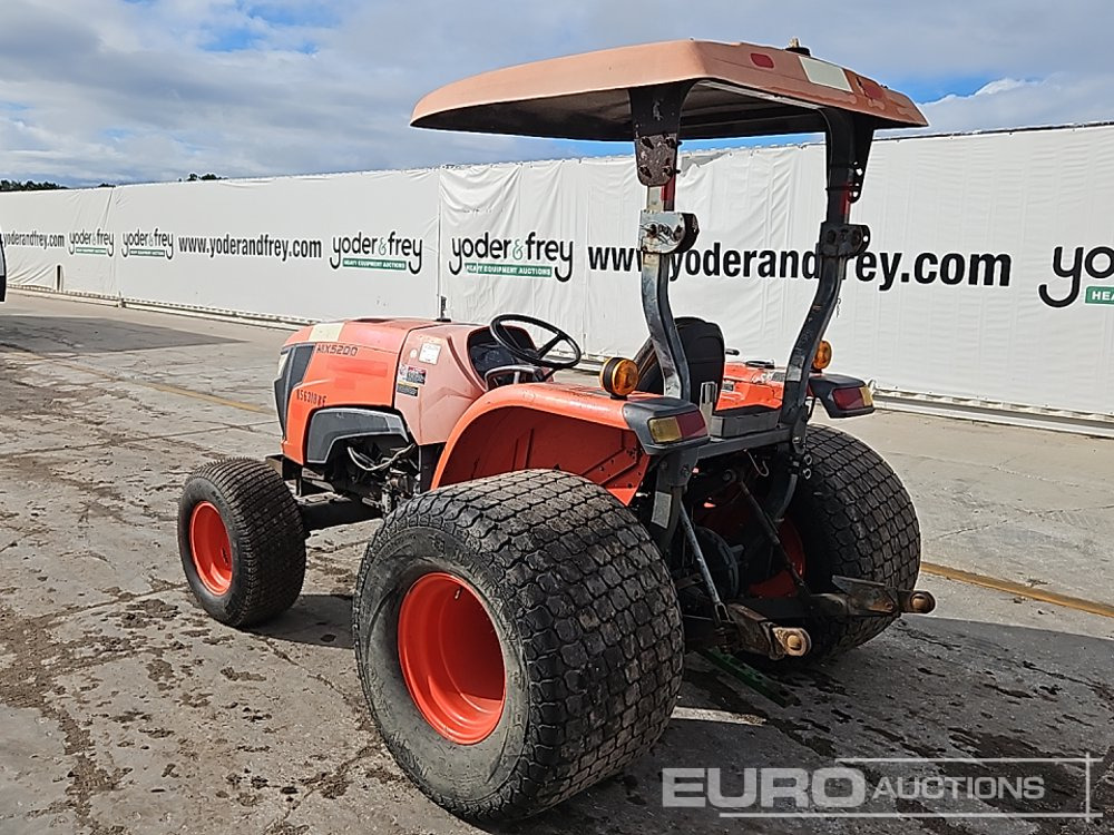 2016 Kubota MX5200HST - Малък трактор: снимка 3 2016 Kubota MX5200HST - Малък трактор: снимка 3