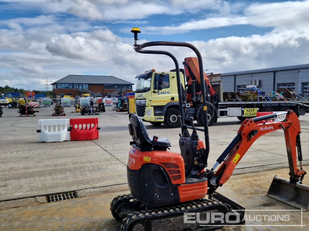 2016 Kubota U10-3 - Мини багер: снимка 5 2016 Kubota U10-3 - Мини багер: снимка 5