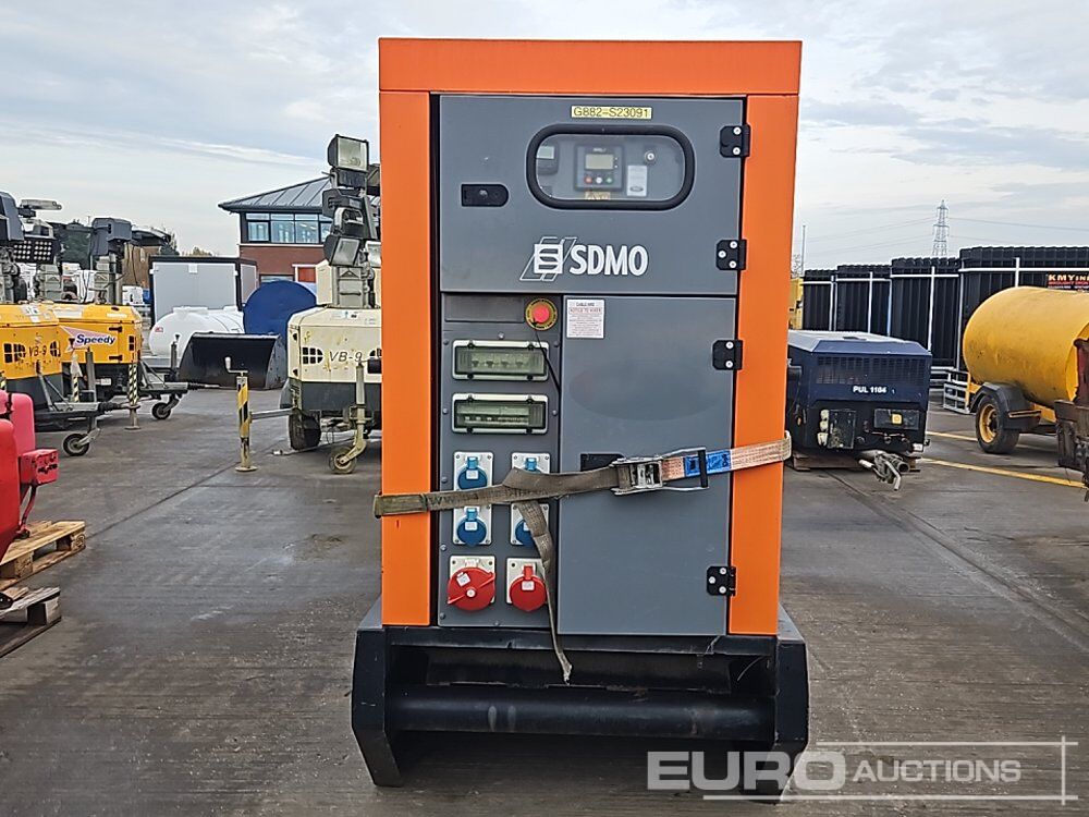 2016 SDMO R110C3 - Електрогенератор: снимка 2 2016 SDMO R110C3 - Електрогенератор: снимка 2