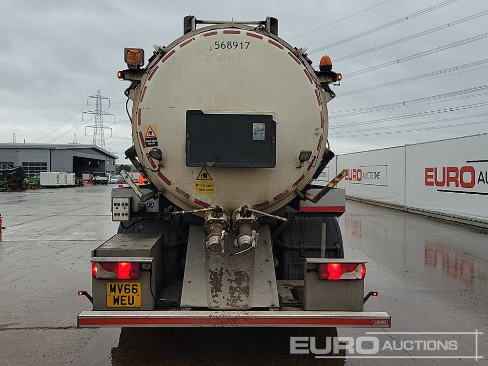 2016 Scania P320 - Камион цистерна: снимка 4 2016 Scania P320 - Камион цистерна: снимка 4