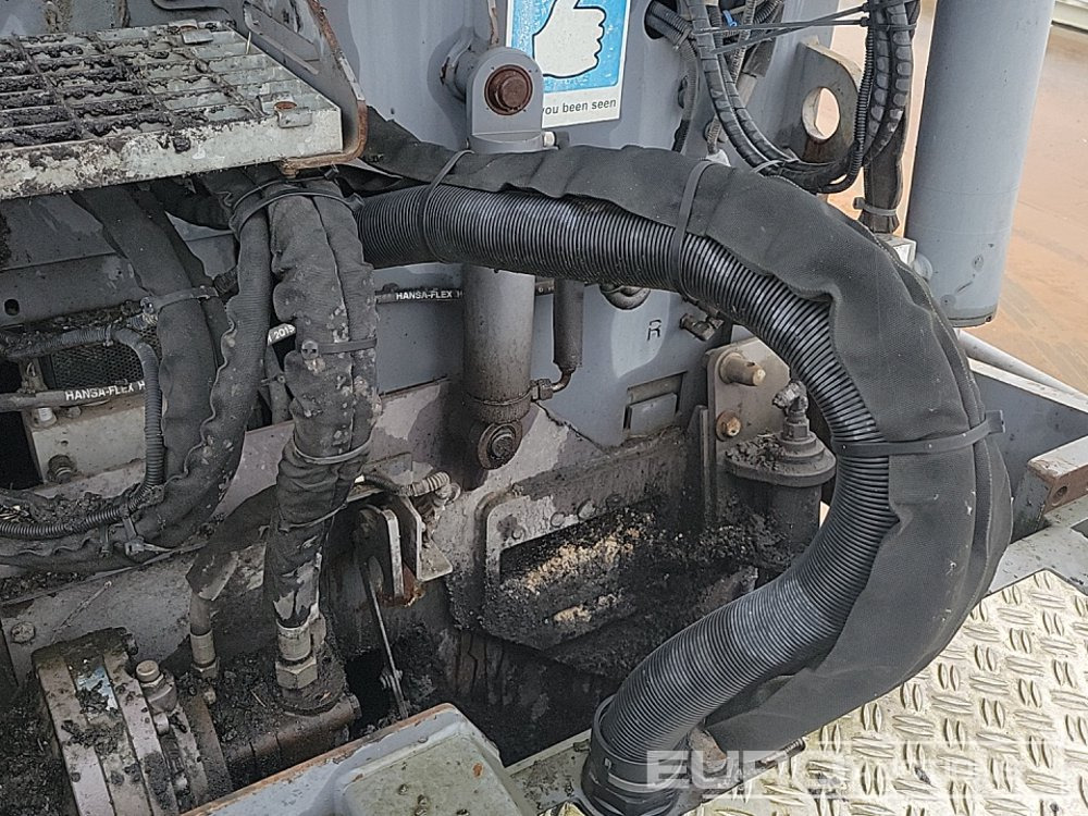 Асфалтополагач 2016 Vogele 1803-3i: снимка 45 Асфалтополагач 2016 Vogele 1803-3i: снимка 45