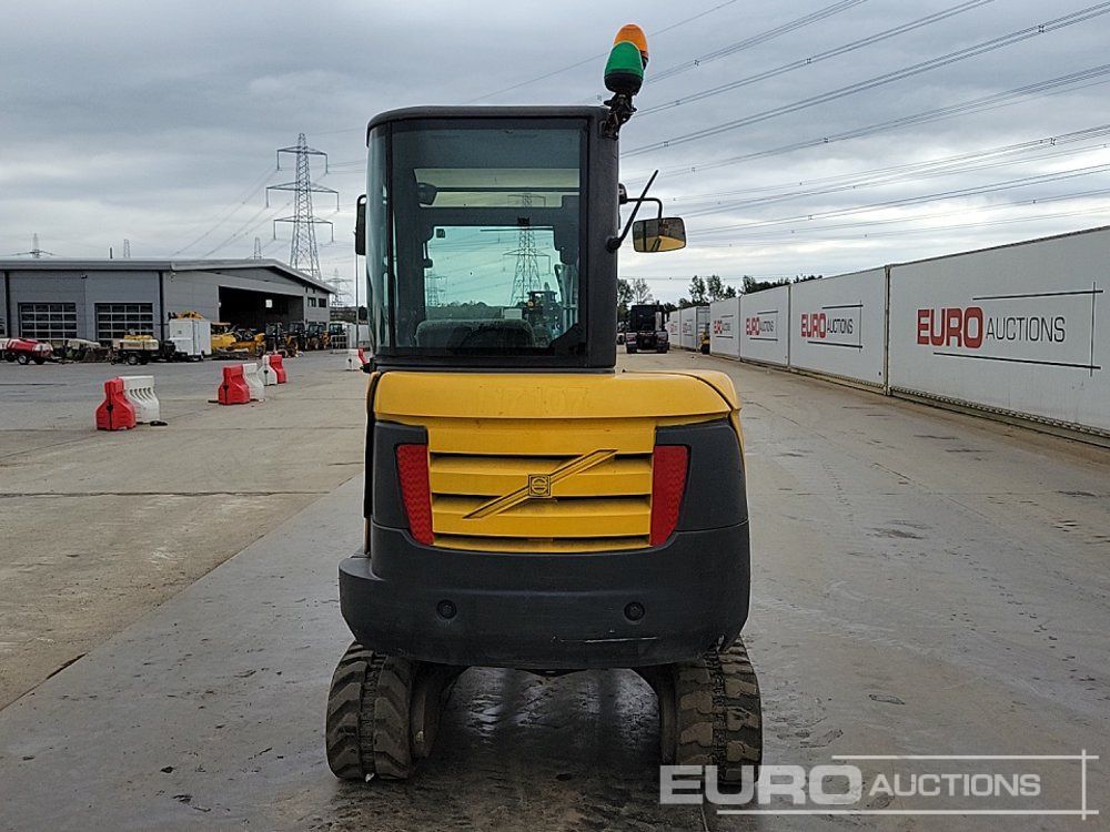 2016 Volvo EC27C - Мини багер: снимка 4 2016 Volvo EC27C - Мини багер: снимка 4