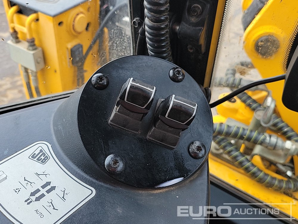 Багер-товарач 2017 JCB 3CX P21 ECO: снимка 48