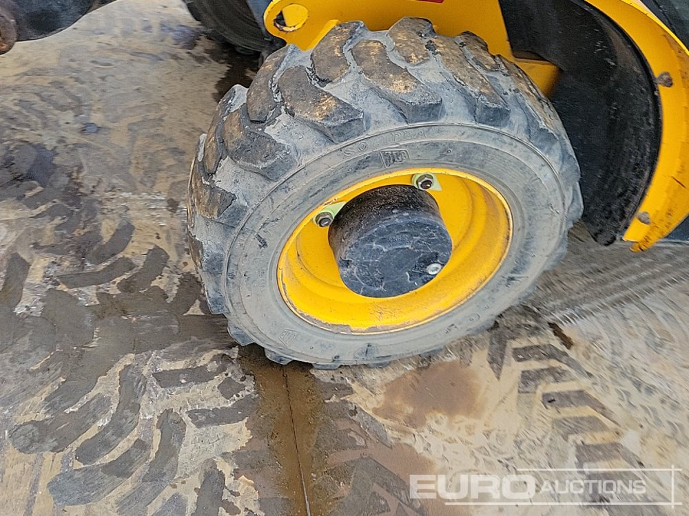 Телескопичен товарач 2017 JCB 520-40: снимка 10