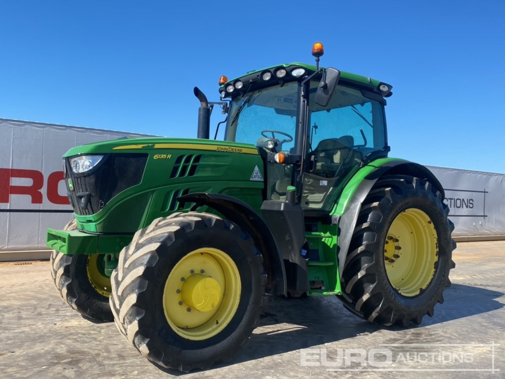 2017 John Deere 6135R - Трактор: снимка 1 2017 John Deere 6135R - Трактор: снимка 1