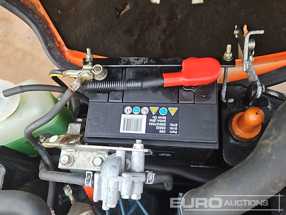 Мини багер 2017 Kubota K008-3: снимка 29 Мини багер 2017 Kubota K008-3: снимка 29