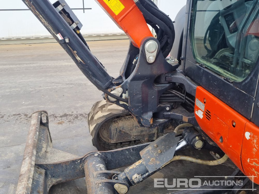 Мини багер 2017 Kubota U55-4: снимка 17