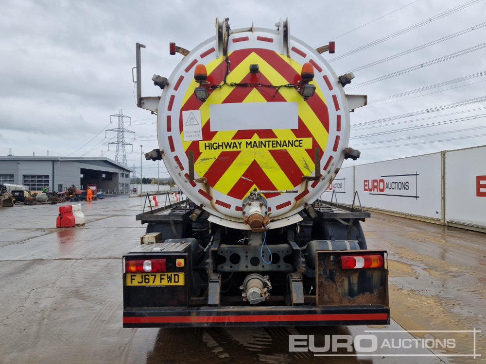 2017 Mercedes Arocs 3240 - Камион цистерна: снимка 4 2017 Mercedes Arocs 3240 - Камион цистерна: снимка 4