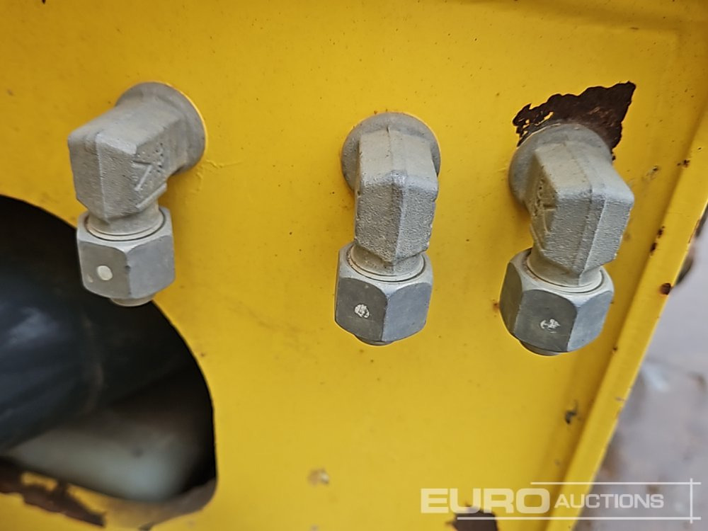 Валяк 2018 Bomag BW120AD-5: снимка 16