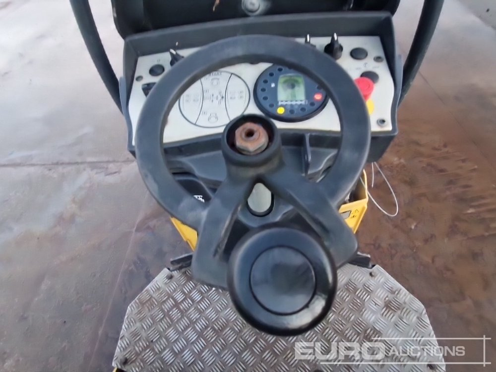 Валяк 2018 Bomag BW120AD-5: снимка 36