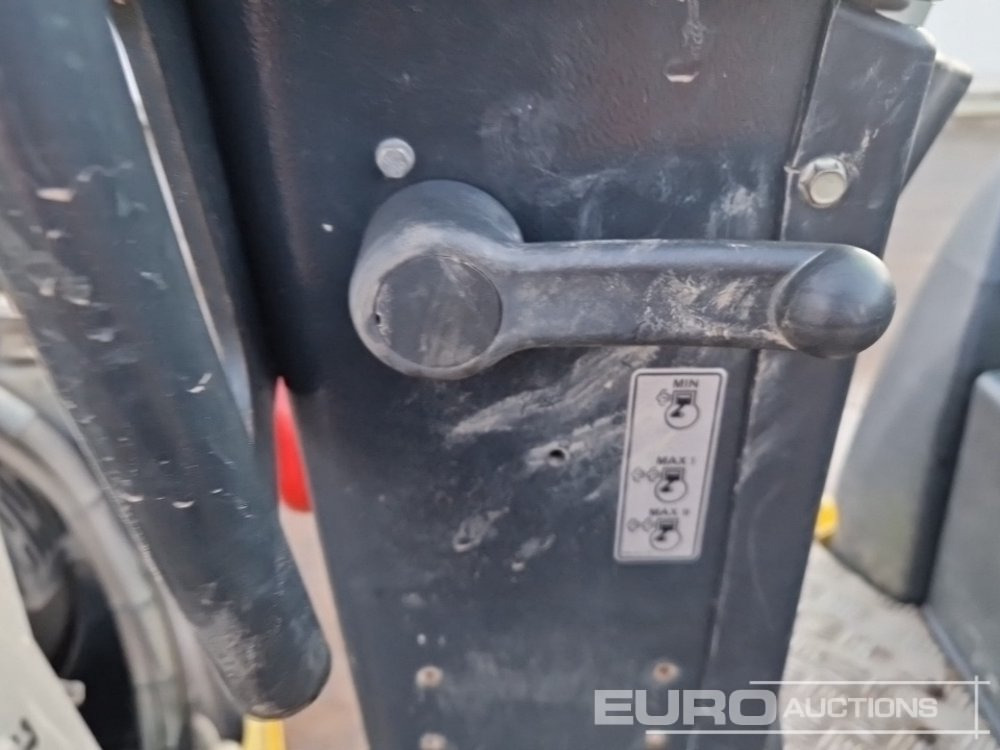 Валяк 2018 Bomag BW120AD-5: снимка 34