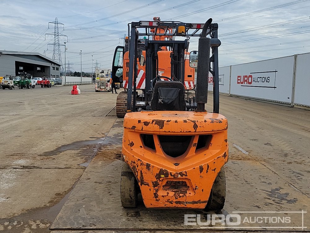 2018 Doosan D30GP - Мотокар: снимка 4 2018 Doosan D30GP - Мотокар: снимка 4