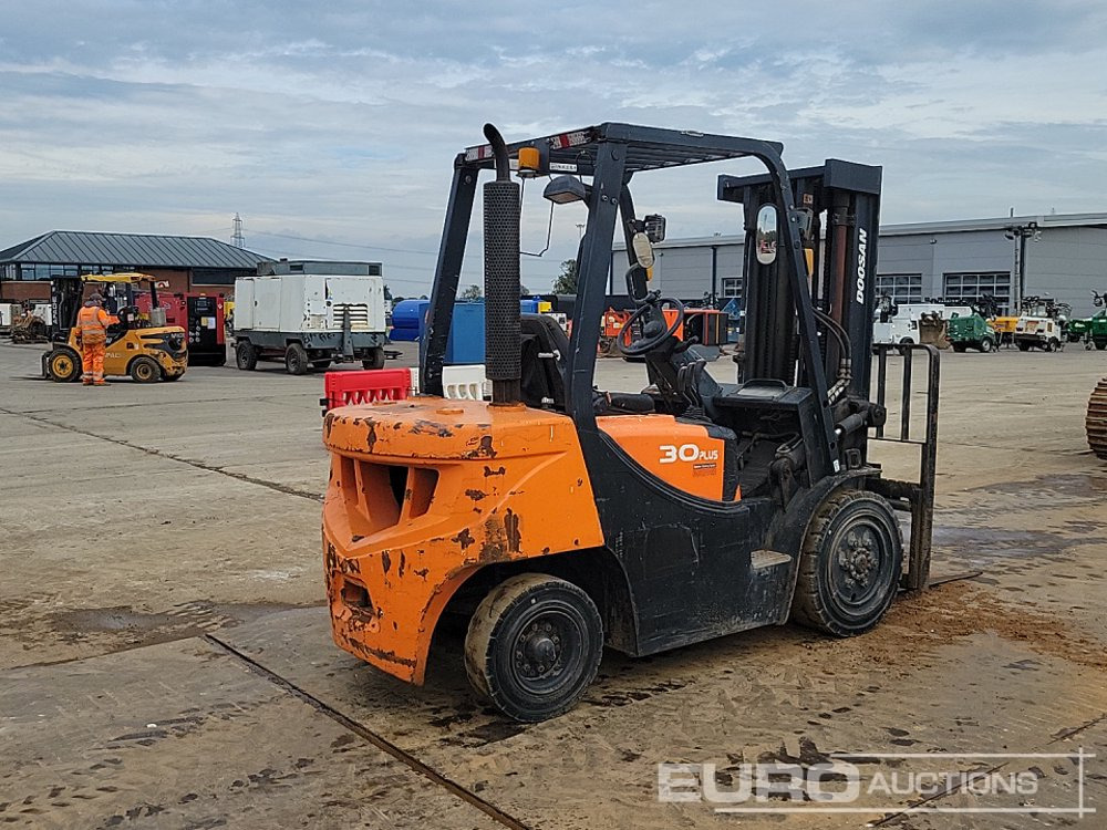 2018 Doosan D30GP - Мотокар: снимка 5 2018 Doosan D30GP - Мотокар: снимка 5
