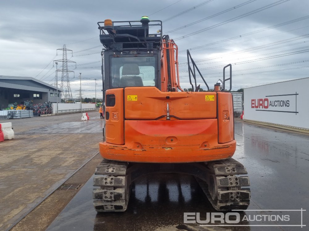 2018 Hitachi ZX85USB-5A - Мини багер: снимка 4 2018 Hitachi ZX85USB-5A - Мини багер: снимка 4