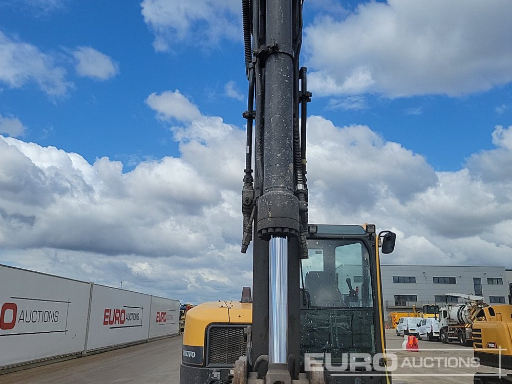 Мини багер 2018 Volvo ECR88D: снимка 28