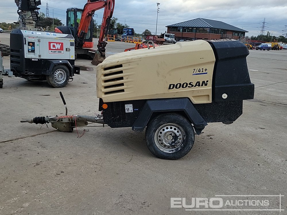 2019 Doosan 741 - Компресор за въздух: снимка 2 2019 Doosan 741 - Компресор за въздух: снимка 2