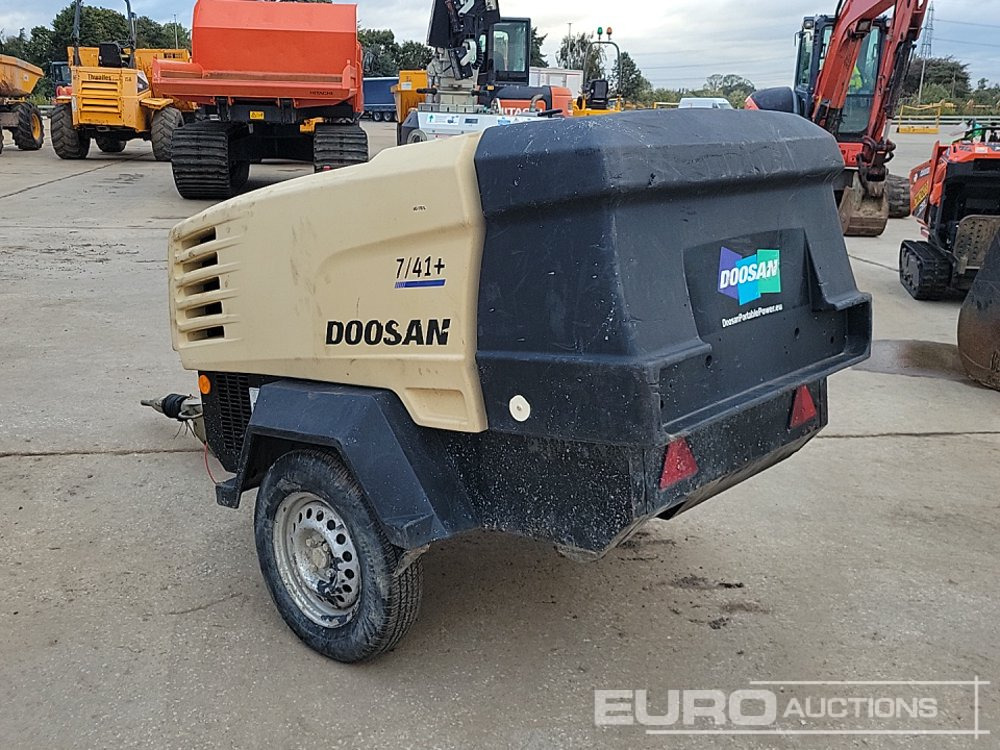 2019 Doosan 741 - Компресор за въздух: снимка 3 2019 Doosan 741 - Компресор за въздух: снимка 3