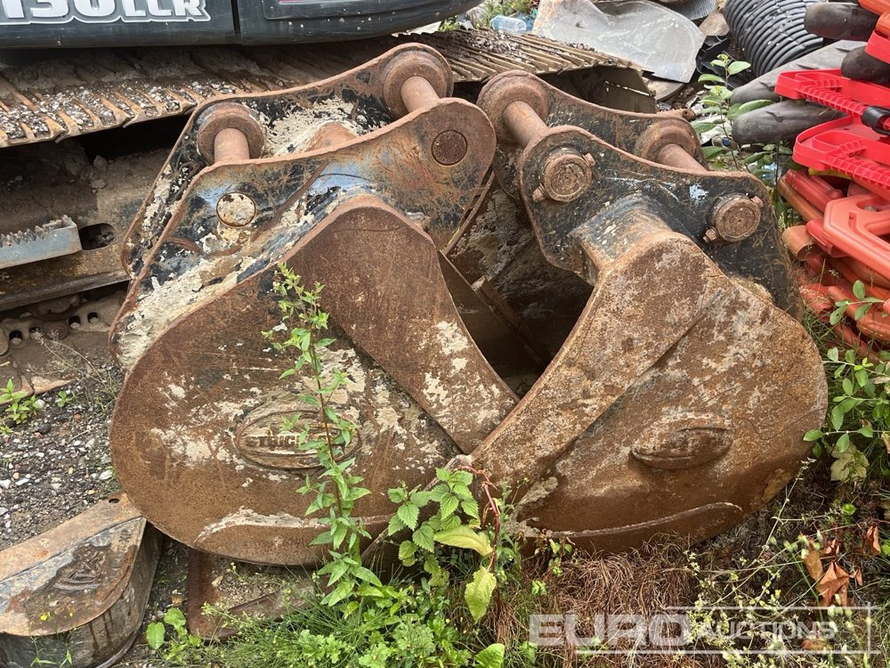 Верижен багер 2019 Hyundai HX130LCR: снимка 6