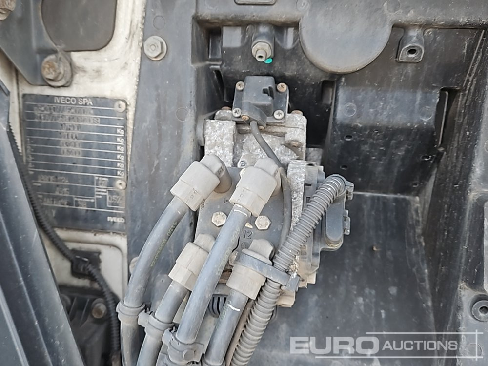 Камион с брезент 2019 Iveco Euro Cargo 75-160: снимка 15