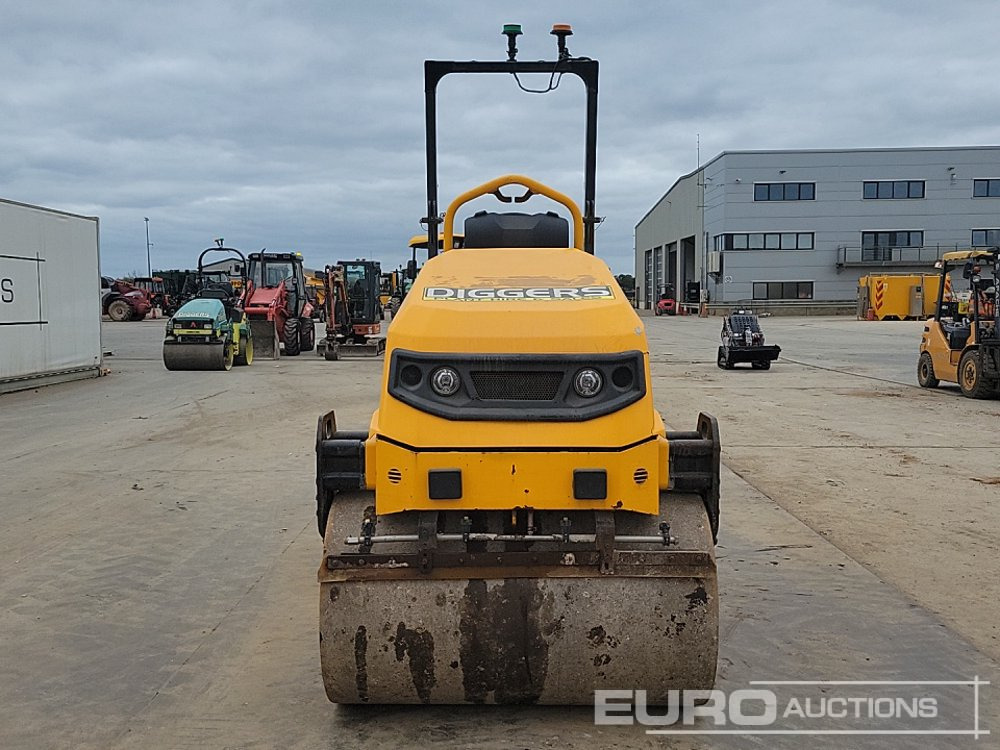 Валяк 2019 JCB CT260-120: снимка 8