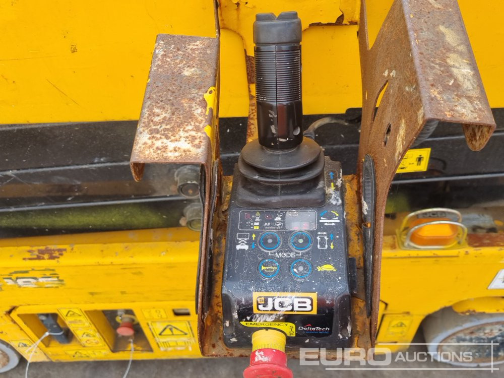 Работна площадка 2019 JCB S1930E: снимка 17
