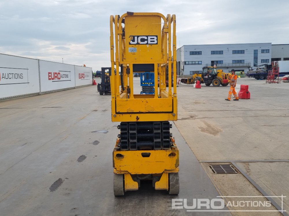 Работна площадка 2019 JCB S1930E: снимка 8