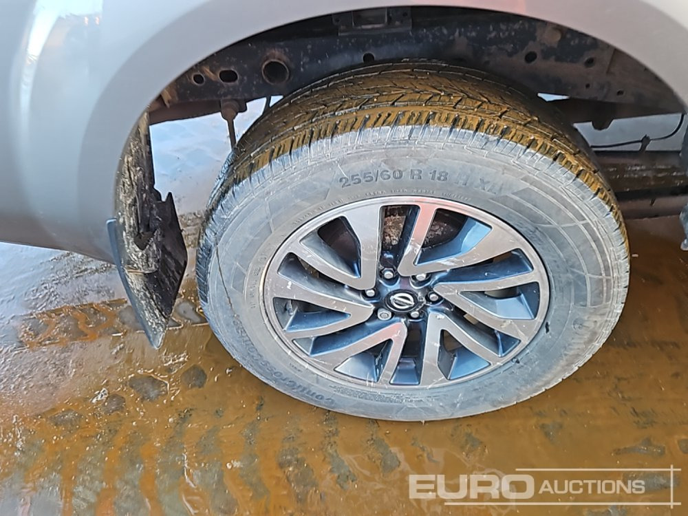 Пикап 2019 Nissan Navara: снимка 11