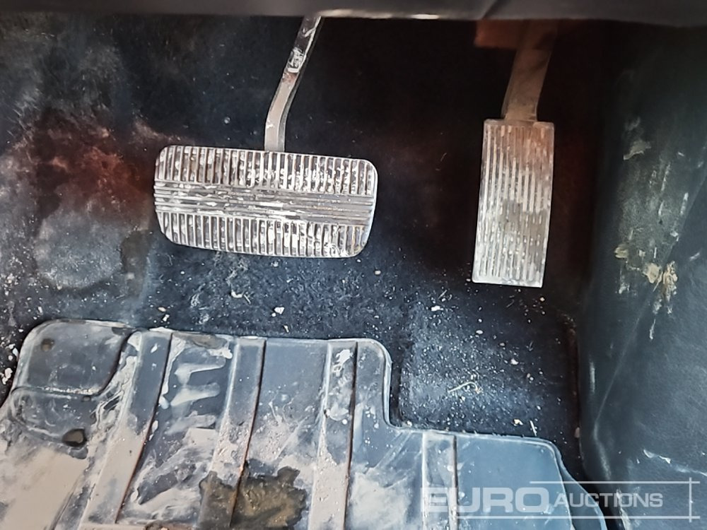 Пикап 2019 Nissan Navara: снимка 27