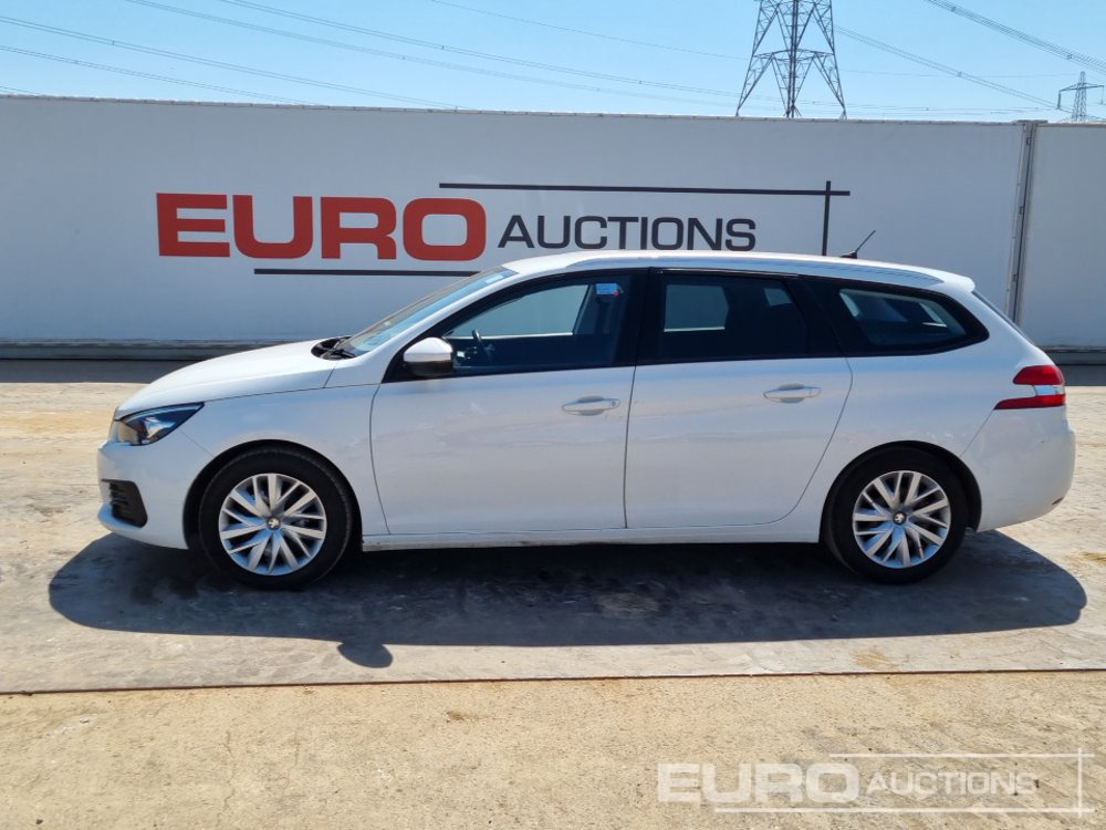 2019 Peugeot 308SW - Лек автомобил: снимка 2 2019 Peugeot 308SW - Лек автомобил: снимка 2