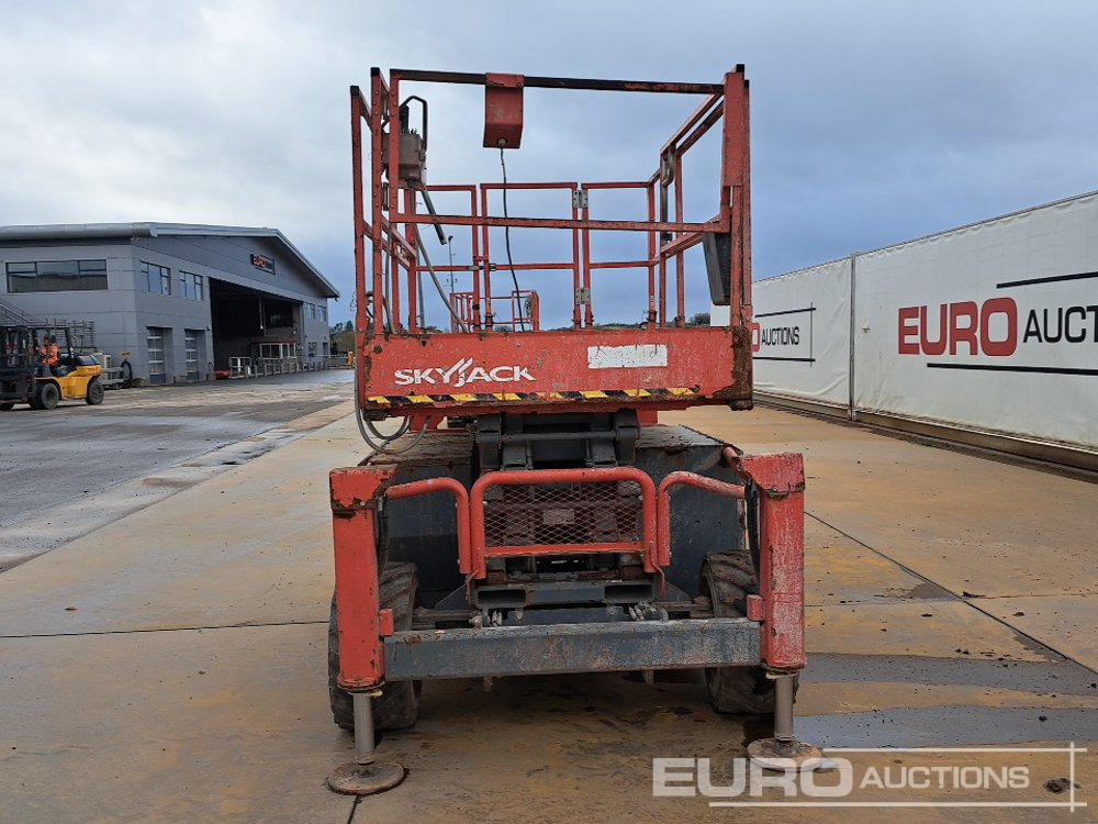 2019 SkyJack SJ6832RT - Ножична работна платформа: снимка 4 2019 SkyJack SJ6832RT - Ножична работна платформа: снимка 4