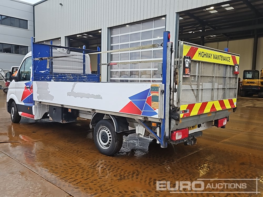 2019 Volkswagen Crafter CR35 - Бордови бус: снимка 3 2019 Volkswagen Crafter CR35 - Бордови бус: снимка 3