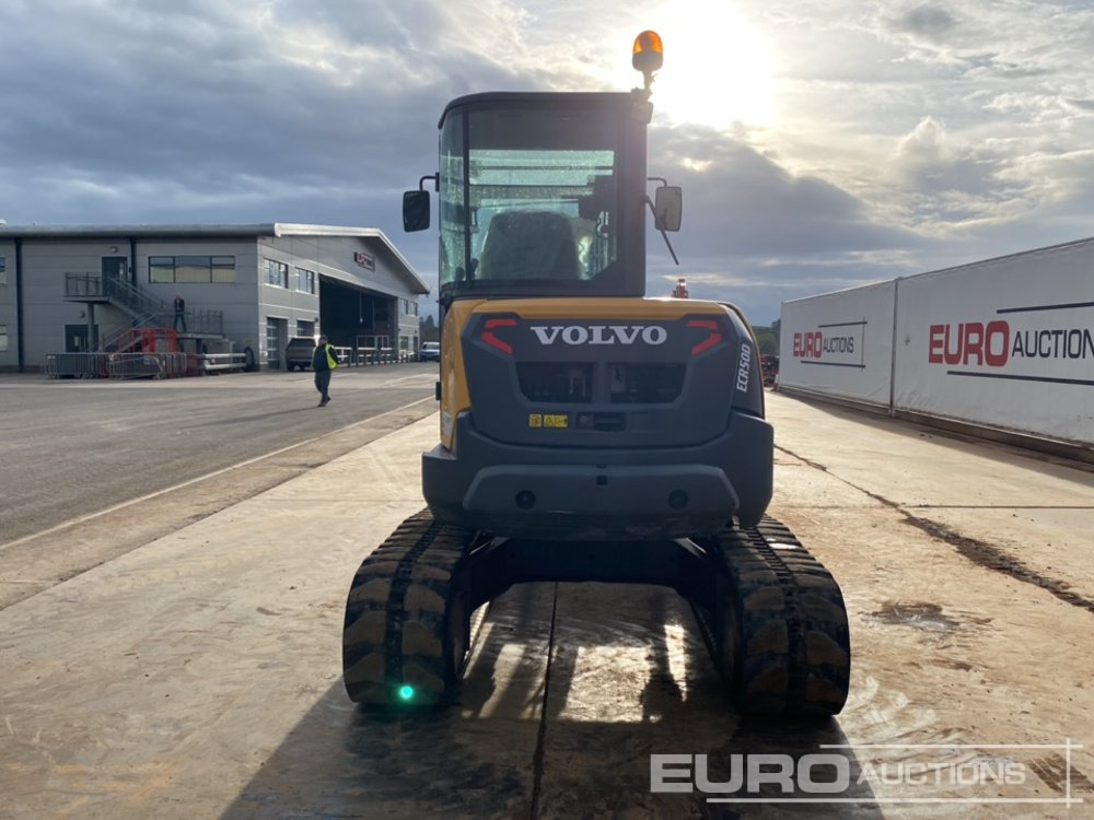 2019 Volvo ECR50D - Мини багер: снимка 4 2019 Volvo ECR50D - Мини багер: снимка 4