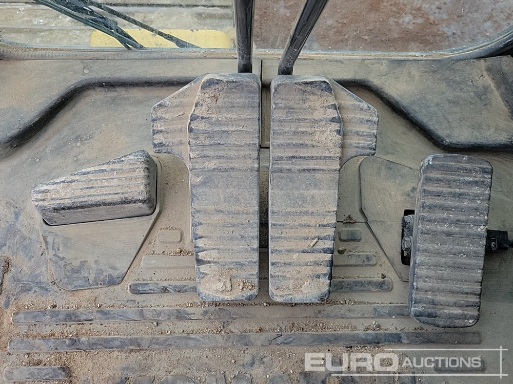 Верижен багер 2020 Komatsu PC240LC-11E0: снимка 45