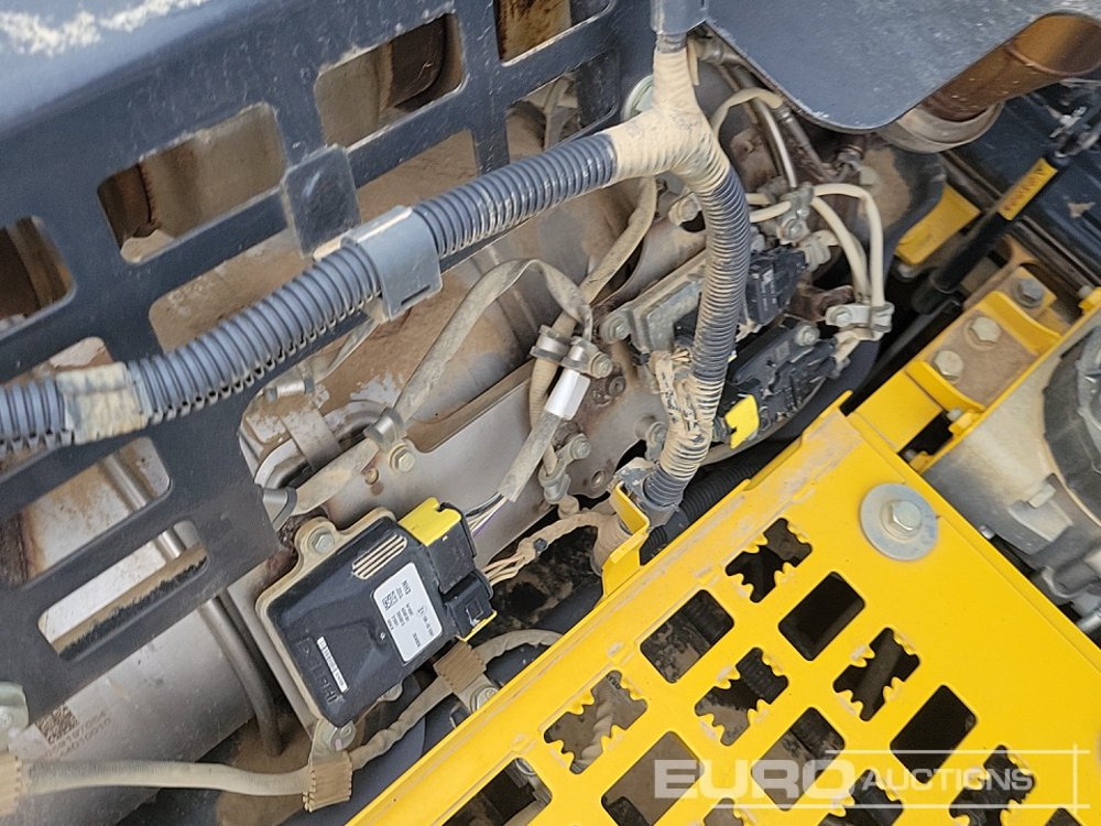 Верижен багер 2020 Komatsu PC240LC-11E0: снимка 36