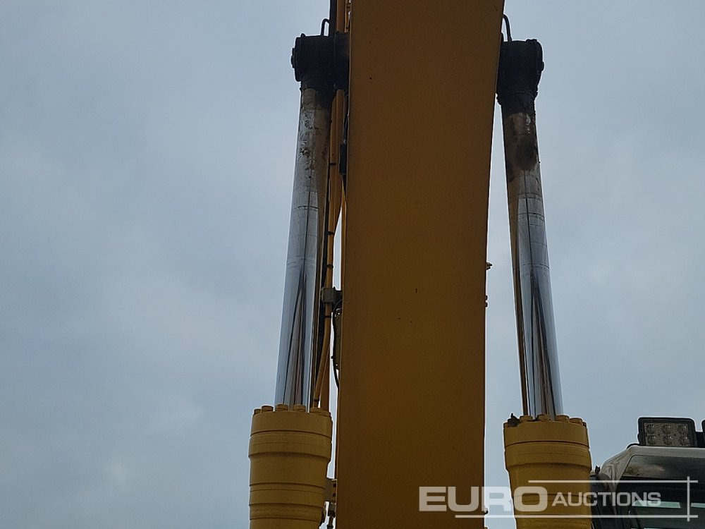 Верижен багер 2020 Komatsu PC240LC-11E0: снимка 20